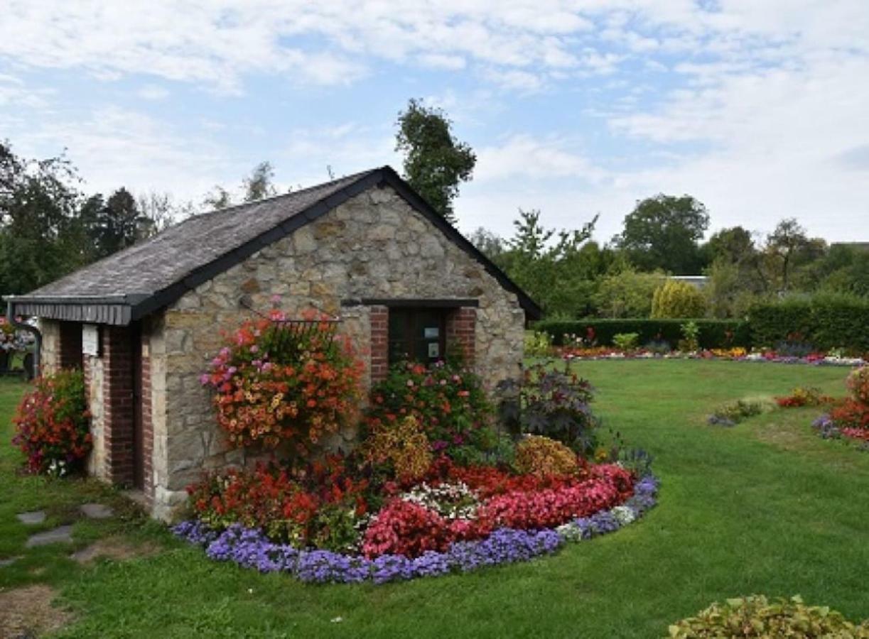 La Chouette Au Bouleau Villa Hargnies ภายนอก รูปภาพ